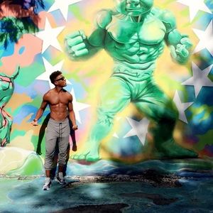 Meet your Posher, Louis